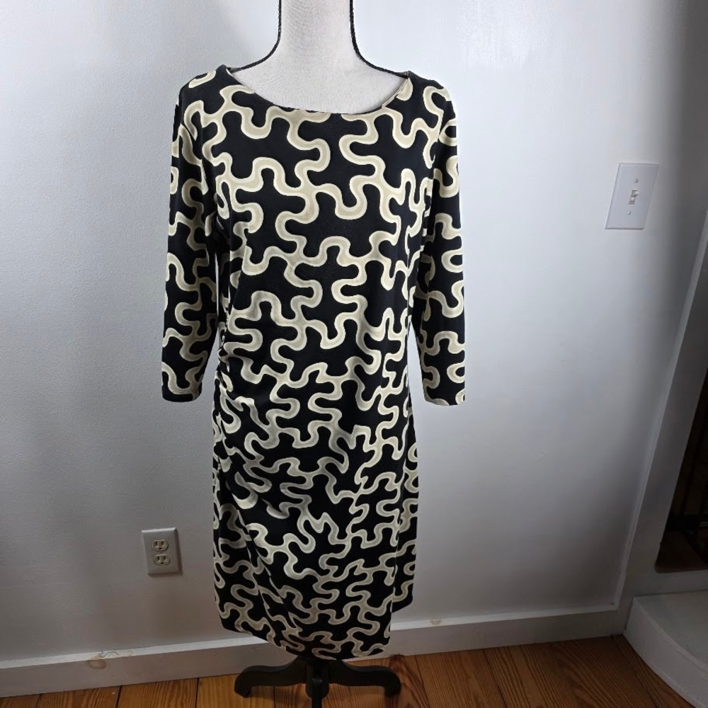 J Mc Laughlin Black Beige Puzzle Print 3/4 Sleeve Ruched Midi‎ Dress  Size M